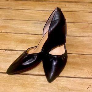 Franco Sarto Black wedge women’s shoe. EUC. Never worn. Size 10.